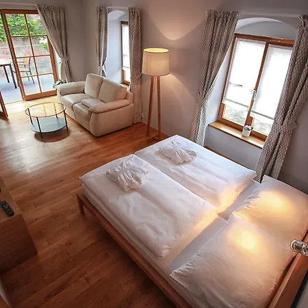 Dobre Casy Bed & Breakfast