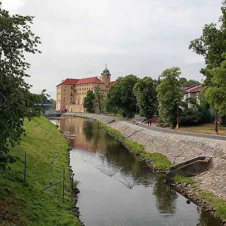 Dobre Casy Podebrady